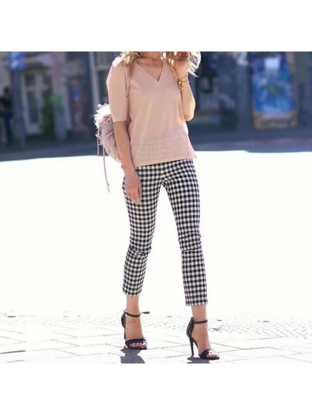 Black and White Gingham Ankle Pants, Pedal Pushers by Victoria Beckham, Size 26